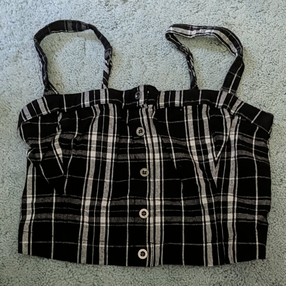 COPY - Checkered crop top